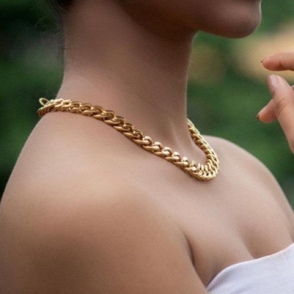 NEW 18K GOLD CUBAN CHAIN NECKLACE, NICE NECKLACE, CUTE NECKLACE - Picture 4 of 7